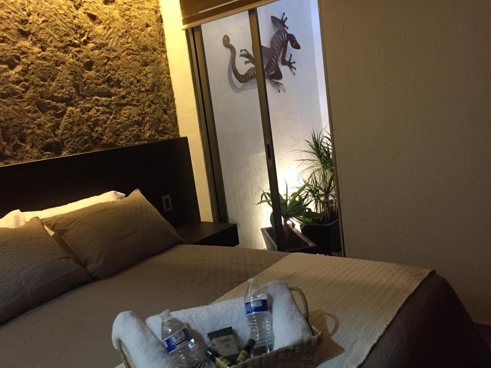 Сasa de vacaciones Casa En El Callejon Del Romance 30 En *